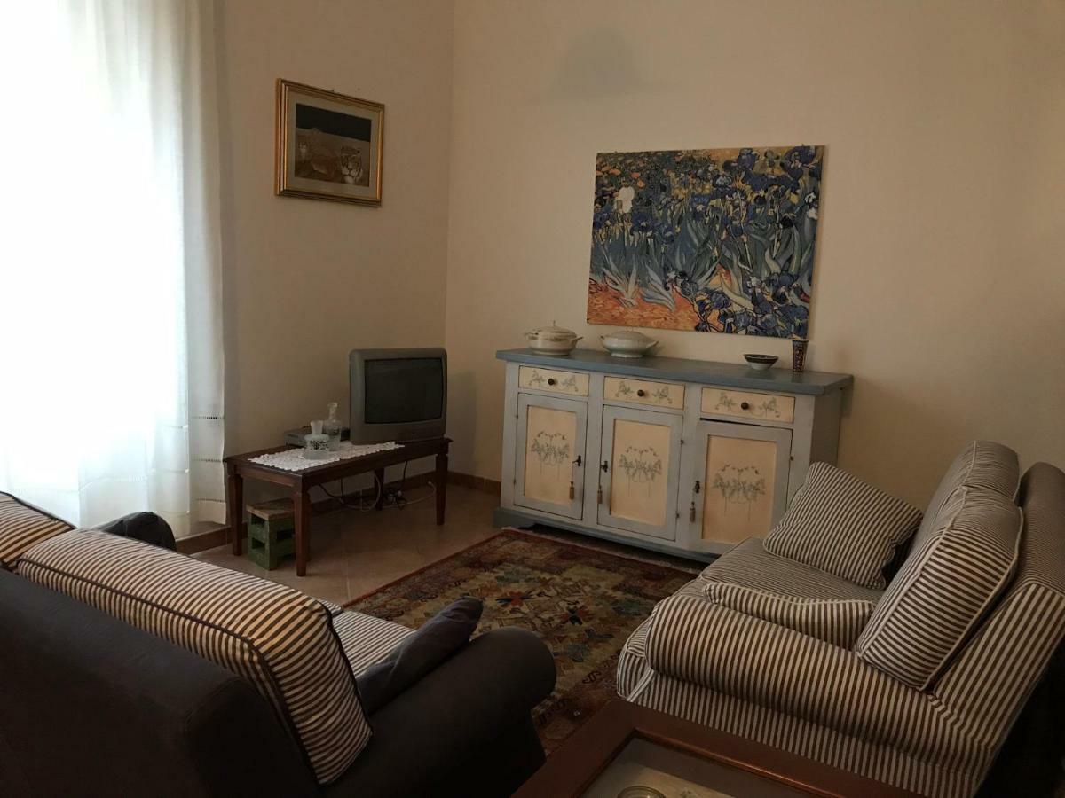 Sardegna Vicino Ad Olbia "La Casa Nel Vicolo" Villa Berchidda Exterior photo