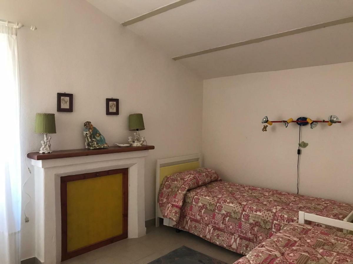 Sardegna Vicino Ad Olbia "La Casa Nel Vicolo" Villa Berchidda Exterior photo