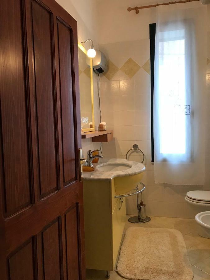 Sardegna Vicino Ad Olbia "La Casa Nel Vicolo" Villa Berchidda Exterior photo